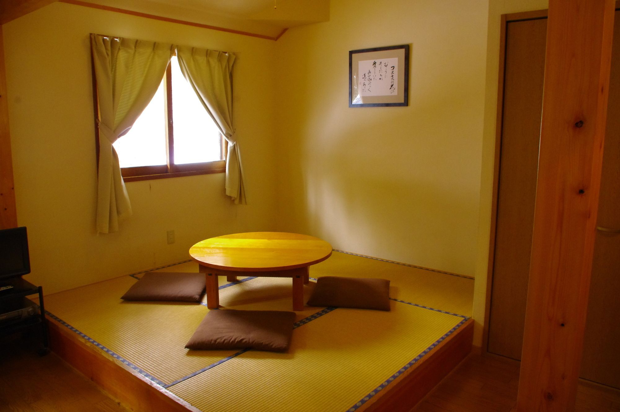 Forest Resort Cosmos Fujikawaguchiko Buitenkant foto
